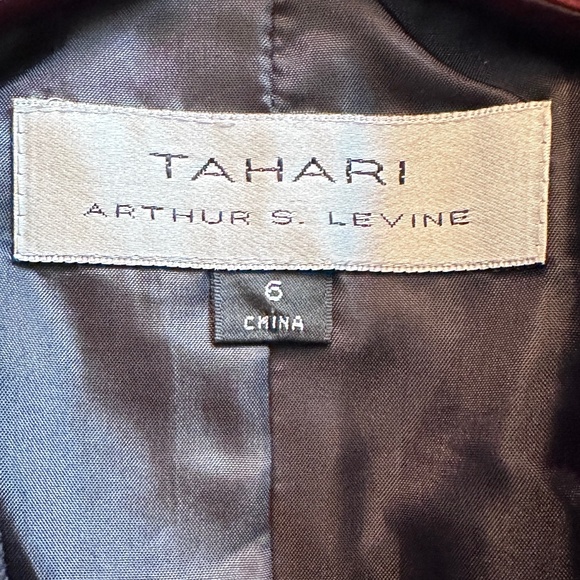 Tahari Arthur S Levine career black striped fitted blazer size 6 - Picture 7 of 15
